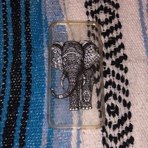 Elegant elephant phone case